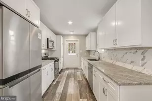 2439 Jasper St, Philadelphia, PA 19125 - Photo 7
