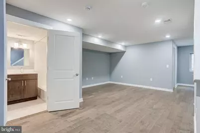 2041 E Lehigh Avenue #B63, Philadelphia, PA 19125 - Photo 31