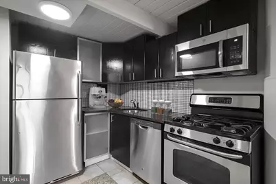 1329 Lombard Street #107, Philadelphia, PA 19147 - Photo 3