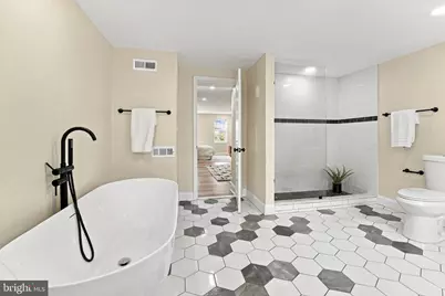 2057 N 9th Street, Philadelphia, PA 19122 - Photo 15