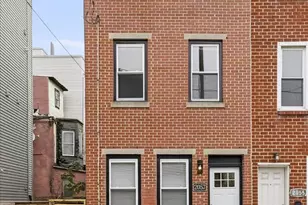 2057 N 9th St, Philadelphia, PA 19122 - Photo 3