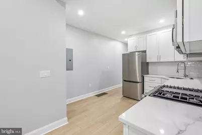 617 8th Street S #1, Philadelphia, PA 19147 - Photo 5