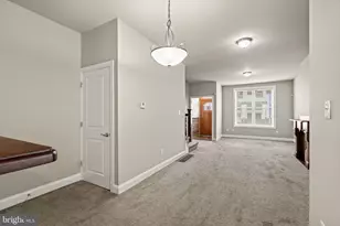 2527 N 18th St, Philadelphia, PA 19132 - Photo 9