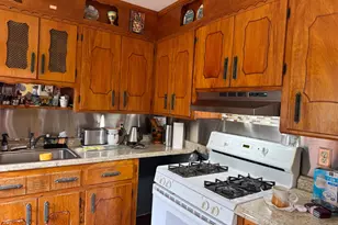 608 Hoffnagle St, Philadelphia, PA 19111 - Photo 5