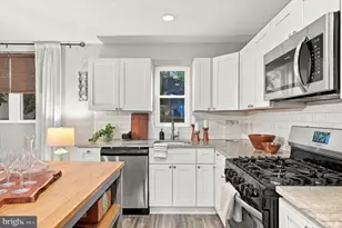 5945 Houghton St, Philadelphia, PA 19128 - Photo 13