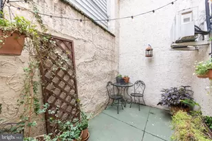 939 S 8th St, Philadelphia, PA 19147 - Photo 23