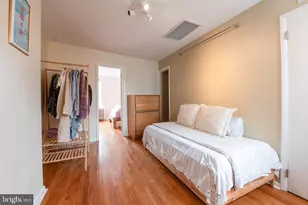 939 S 8th St, Philadelphia, PA 19147 - Photo 19