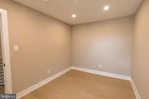 1005 Morris St, Philadelphia, PA 19148 - Photo 21