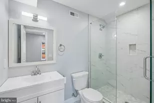 617 8th Street S, Philadelphia, PA 19147 - Photo 19