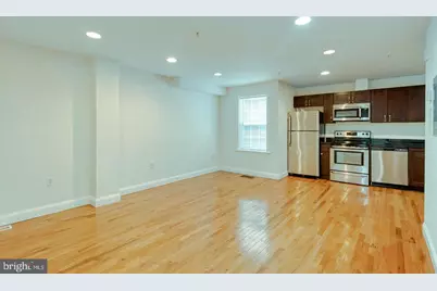 321 N 40th Street, Philadelphia, PA 19104 - Photo 3