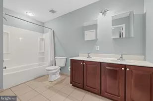 542 Easy St, Philadelphia, PA 19111 - Photo 21