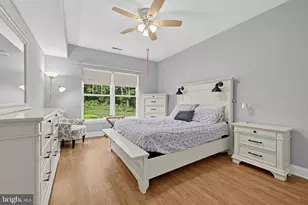 542 Easy St, Philadelphia, PA 19111 - Photo 19