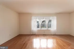 7914 Brous Ave, Philadelphia, PA 19152 - Photo 5
