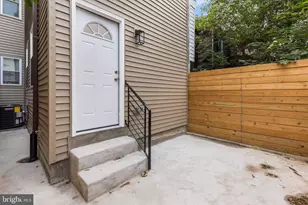 2325 Tasker St, Philadelphia, PA 19145 - Photo 25