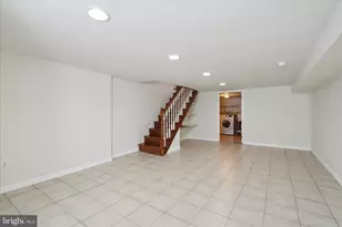2045 Morris St, Philadelphia, PA 19145 - Photo 15