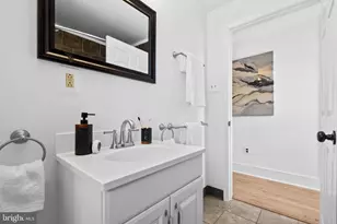 348 Delmar St, Philadelphia, PA 19128 - Photo 23