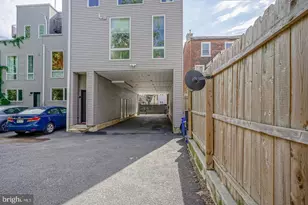 1109 Earl St, Philadelphia, PA 19125 - Photo 3