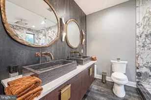 1109 Earl St, Philadelphia, PA 19125 - Photo 39