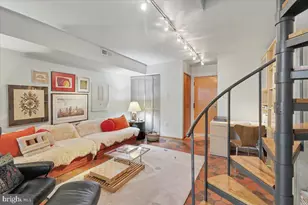 642 Fitzwater St, Philadelphia, PA 19147 - Photo 33