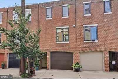 642 Fitzwater Street, Philadelphia, PA 19147 - Photo 1