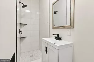 3887 Manayunk Ave, Philadelphia, PA 19128 - Photo 9