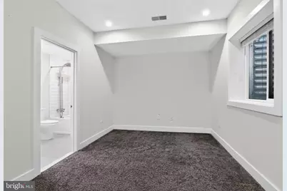 2527 Graduate Square, Philadelphia, PA 19146 - Photo 39