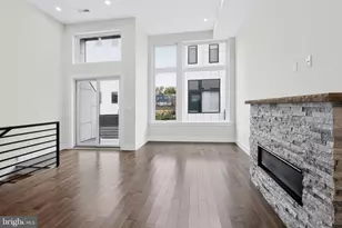 2527 Graduate Square, Philadelphia, PA 19146 - Photo 13