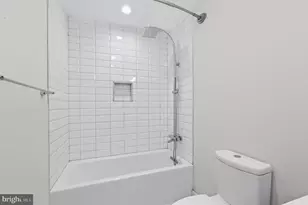 2527 Graduate Square, Philadelphia, PA 19146 - Photo 29