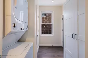 407 W Jefferson St, Philadelphia, PA 19122 - Photo 15