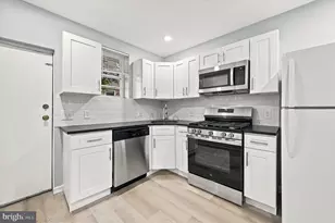 2110 Oakford St, Philadelphia, PA 19146 - Photo 7