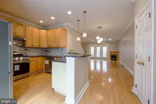 628 S 27th St, Philadelphia, PA 19146 - Photo 9