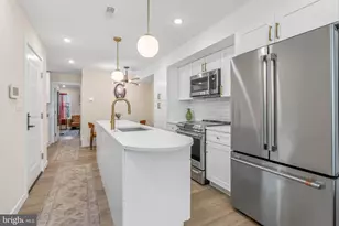 1739 S 5th St, Philadelphia, PA 19148 - Photo 5