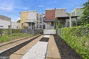 2065 Bridge St, Philadelphia, PA 19124 - Photo 21