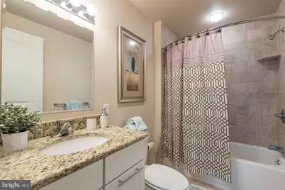 1501 Locust Street #UNIT 602, Philadelphia, PA 19102 - Photo 17