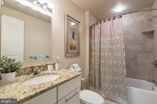 1501 Locust St, Philadelphia, PA 19102 - Photo 17