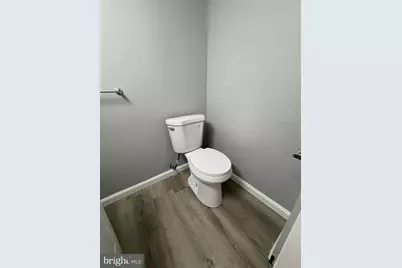 1329 W Wingohocking Street, Philadelphia, PA 19140 - Photo 17