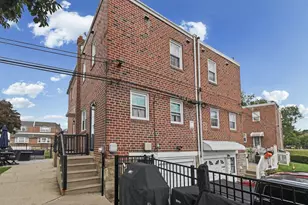 3854 Kirkwood Rd, Philadelphia, PA 19114 - Photo 41