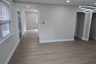 839 W Bells Mill Rd, Philadelphia, PA 19128 - Photo 7