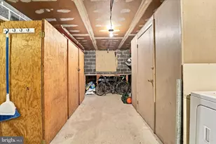 316 Hermit St, Philadelphia, PA 19128 - Photo 33