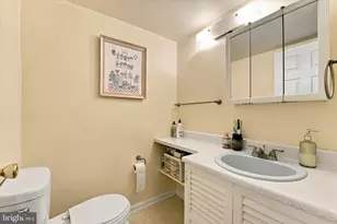 316 Hermit St, Philadelphia, PA 19128 - Photo 17