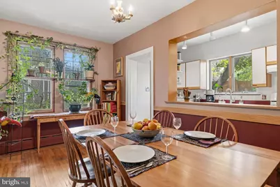 643 W Kingsley Street, Philadelphia, PA 19144 - Photo 9