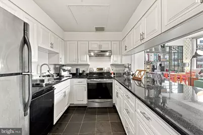 1238 Callowhill Street #605, Philadelphia, PA 19123 - Photo 11