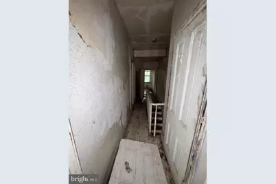 2439 N Bancroft Street, Philadelphia, PA 19132 - Photo 23