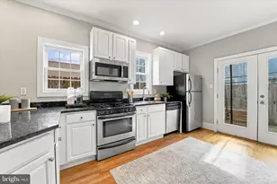 1922 Carpenter St, Philadelphia, PA 19146 - Photo 7