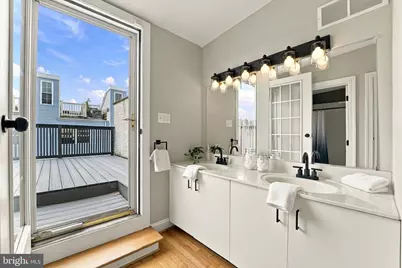 1922 Carpenter Street, Philadelphia, PA 19146 - Photo 15