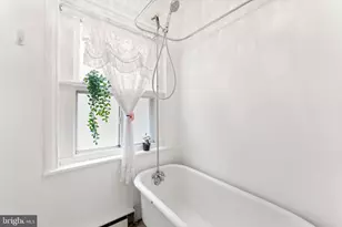 131 Pemberton St, Philadelphia, PA 19147 - Photo 13