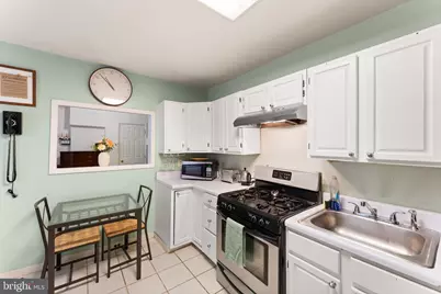 131 Pemberton Street, Philadelphia, PA 19147 - Photo 9