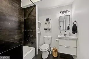 2061 McClellan St, Philadelphia, PA 19145 - Photo 27