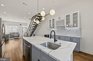 2061 McClellan St, Philadelphia, PA 19145 - Photo 13