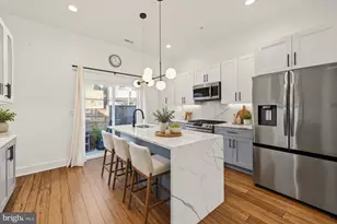 2061 McClellan St, Philadelphia, PA 19145 - Photo 9